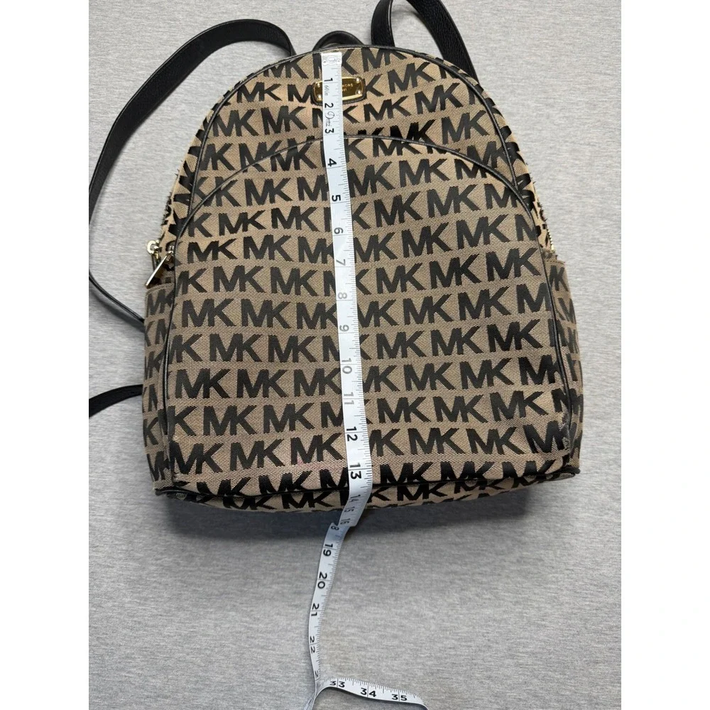 Michael Kors Abbey Medium Backpack Monogram Jacquard Beige Black Gold 35F7XAYB3J